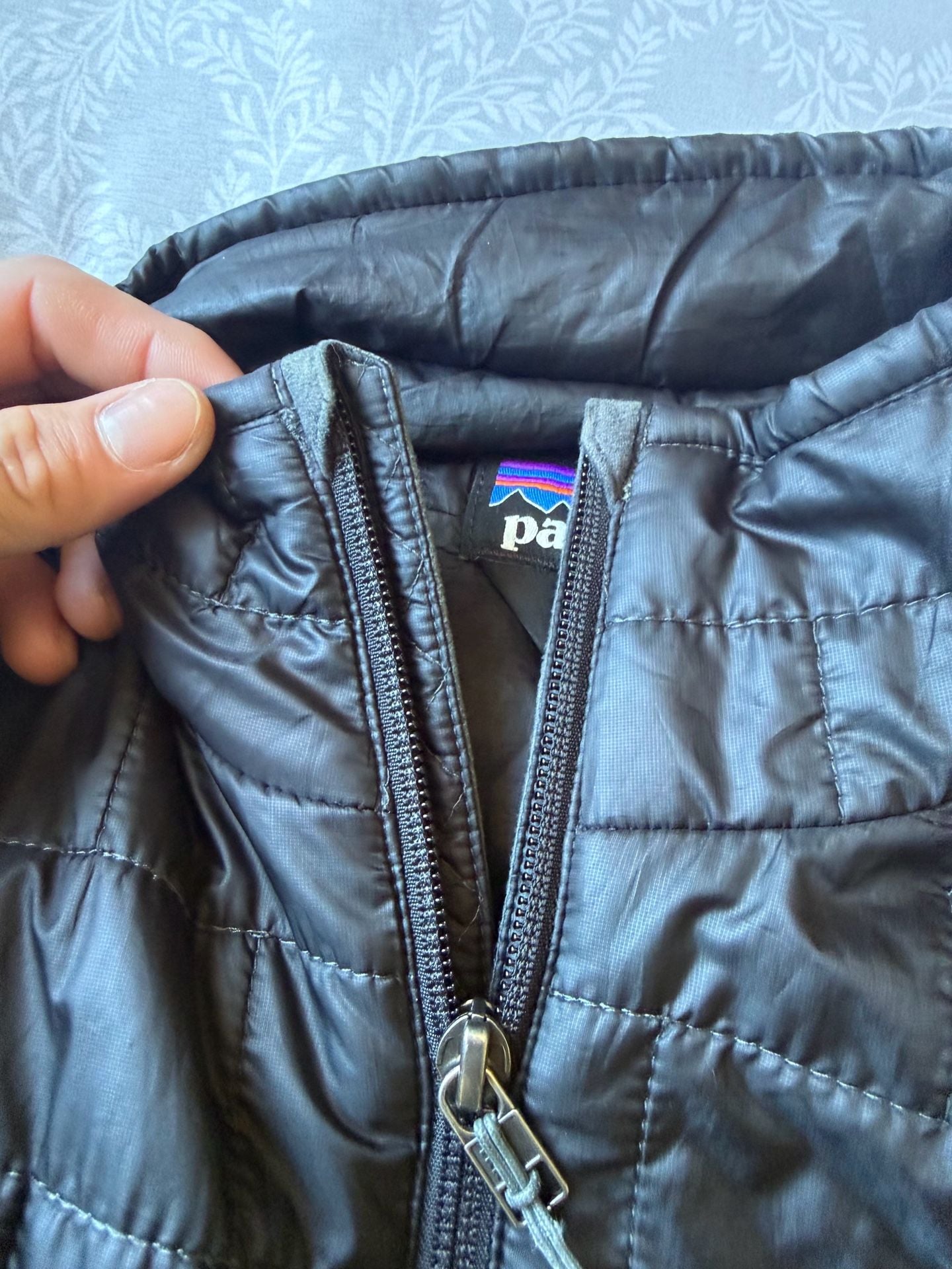 Patagonia Nano Puff Jacket Men's Size S Black PrimaLoft Insulated Puffer Coat 4