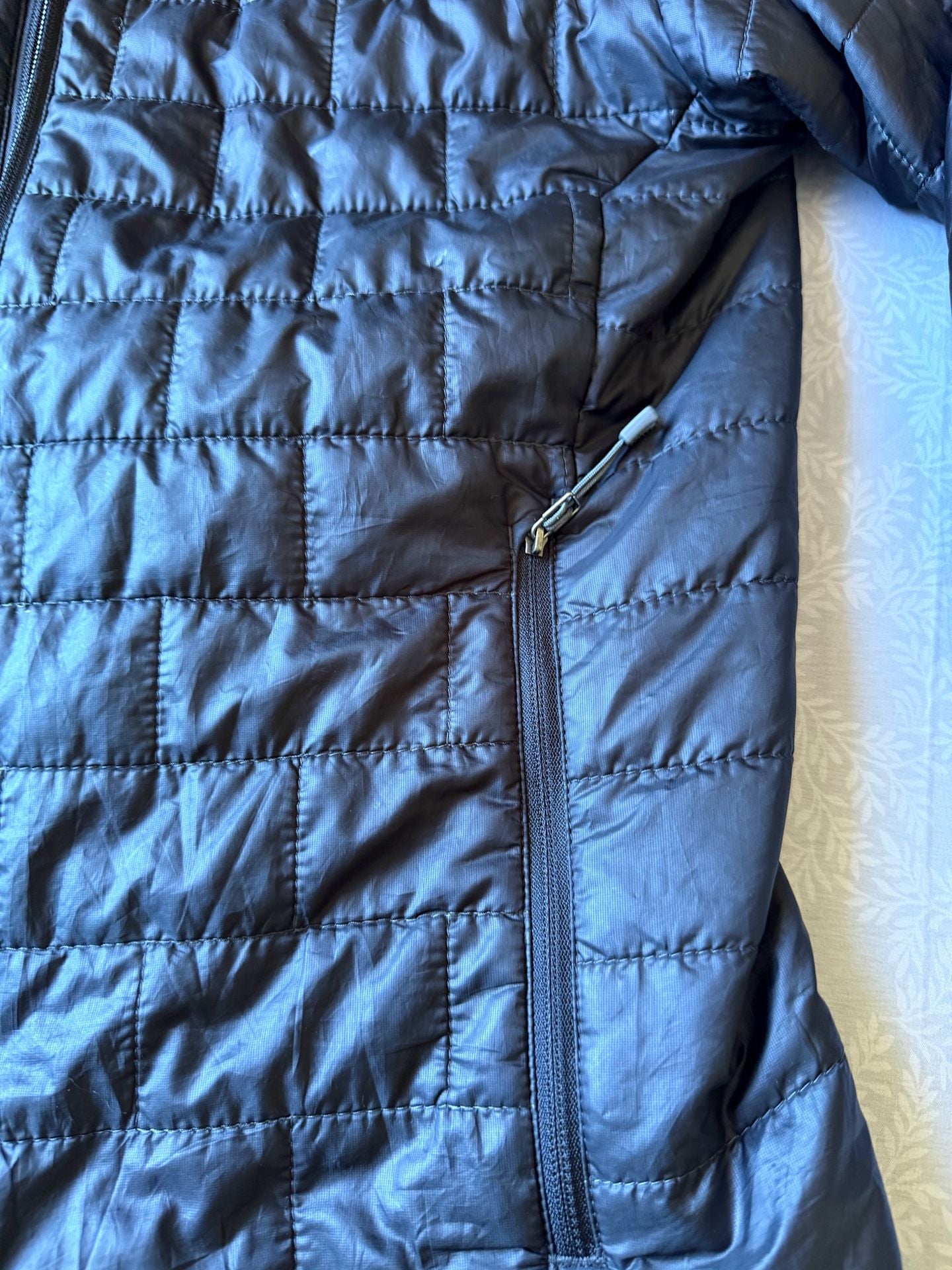 Patagonia Nano Puff Jacket Men's Size S Black PrimaLoft Insulated Puffer Coat 11