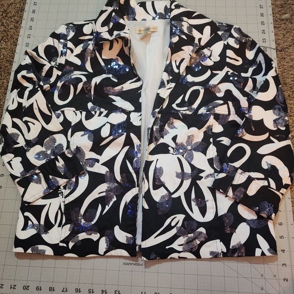 Patrick Christopher Jacket Size M Black White Floral Sequin Blazer