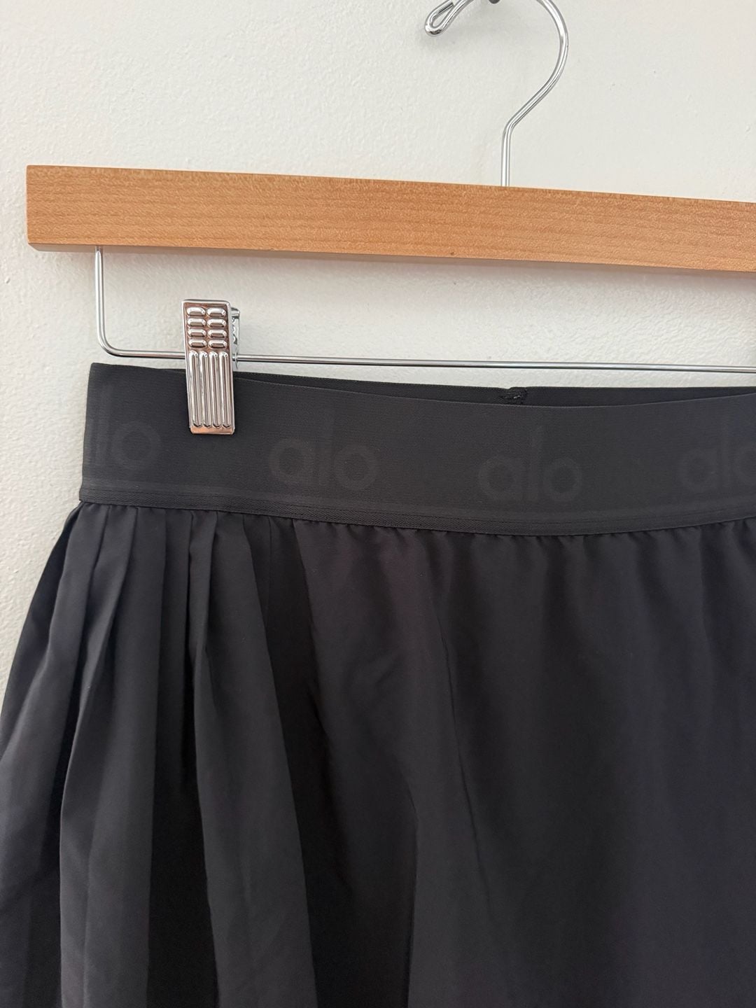 Alo Yoga Aces Tennis Skort Black 3