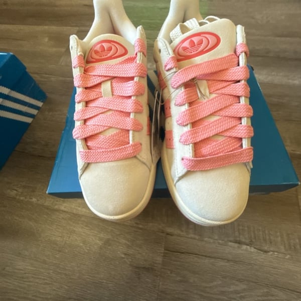 Adidas Campus 00s J Size 7 Valentine's Day Cream White Pink