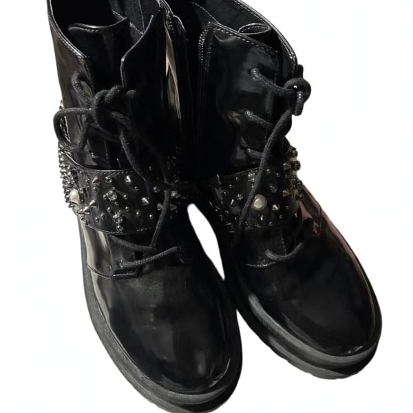 Jessica Simpson Combat Boots Size 8.5 Black Patent Studded Chain