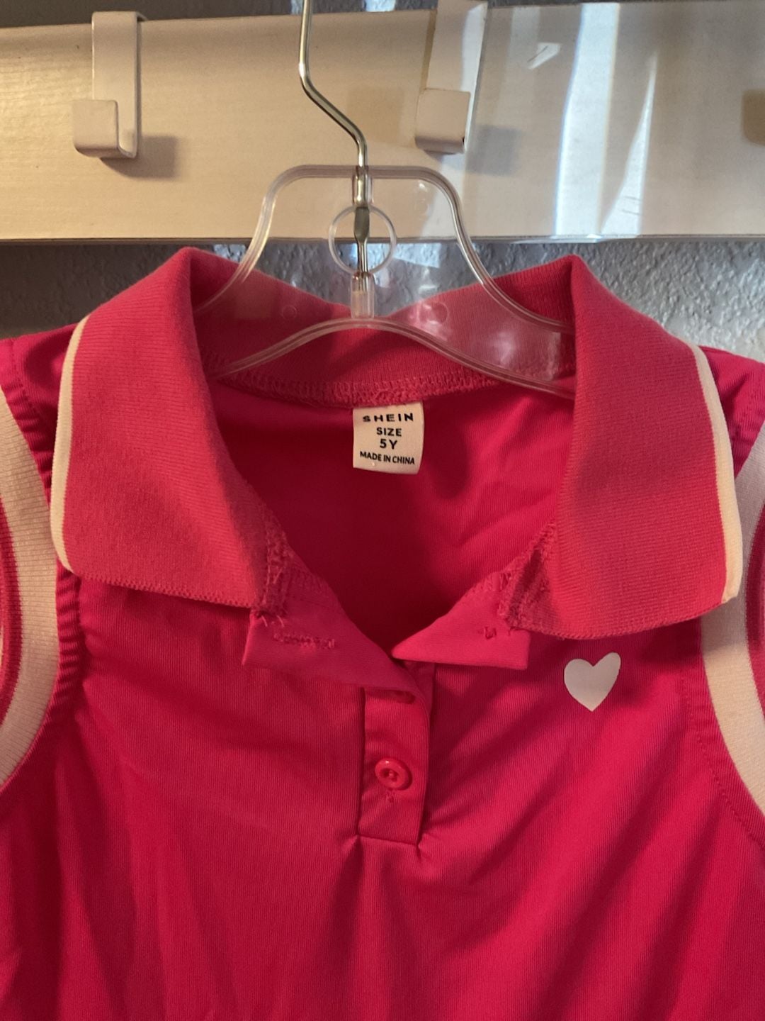 SHEIN Girls Sleeveless Polo Dress Size 5Y Pink Heart Tennis Golf 4