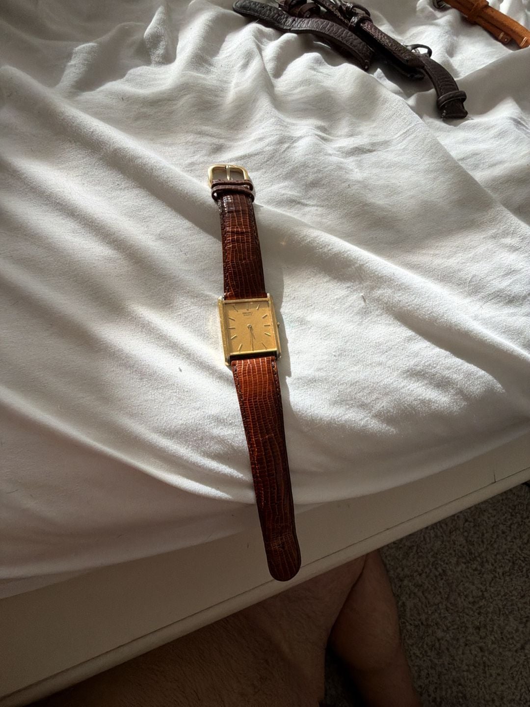 Seiko Quartz Tank Watch 5Y30-5069 Gold Tone Leather Strap 2