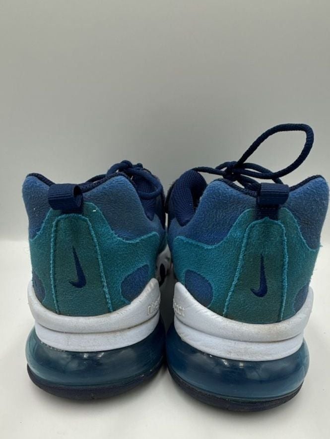 Nike Air Max 270 React Blue Sneakers
Size 7Y
#853 6