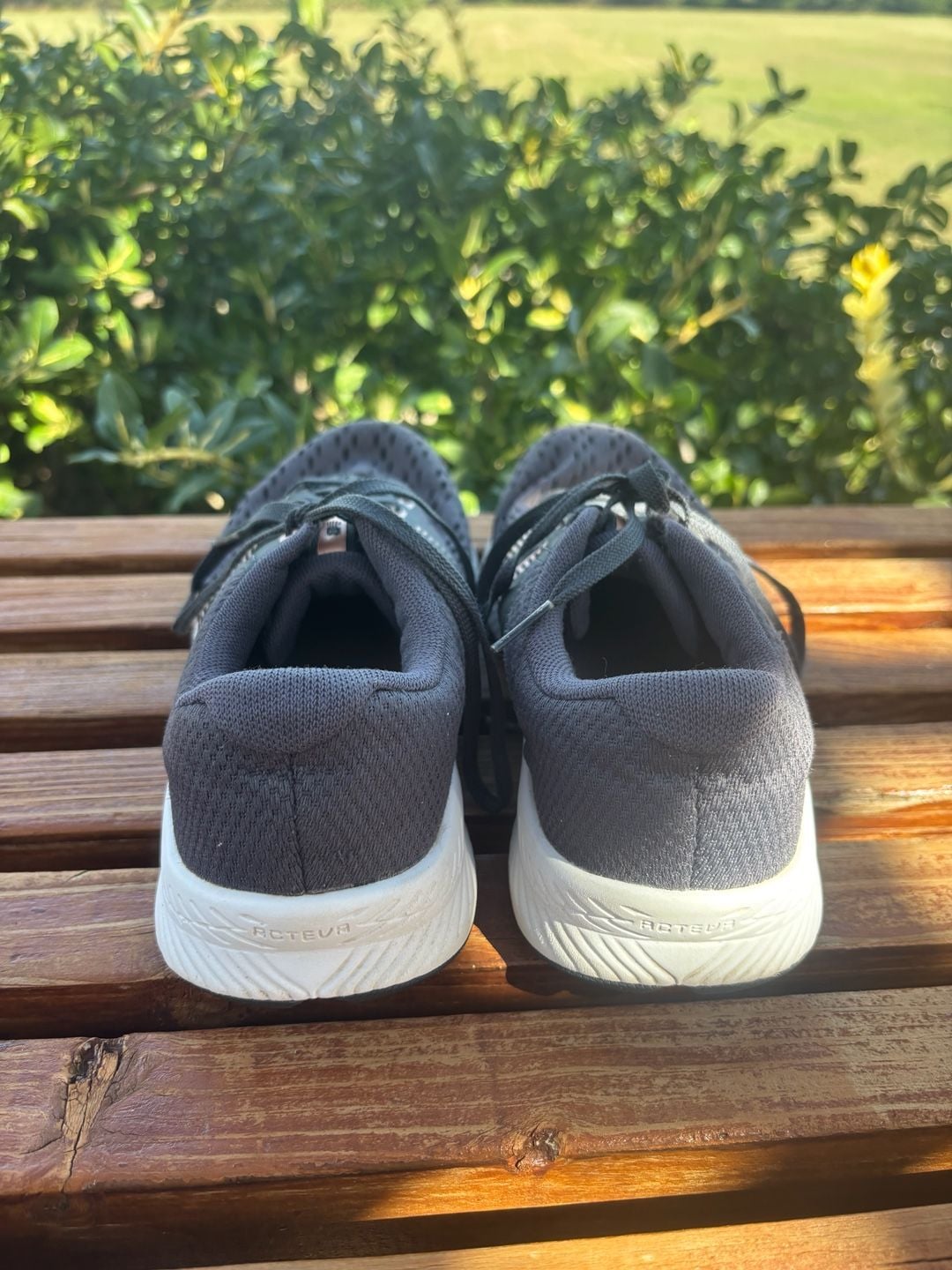 New Balance DRFT Running Shoes Size 7 Gray Pink 3