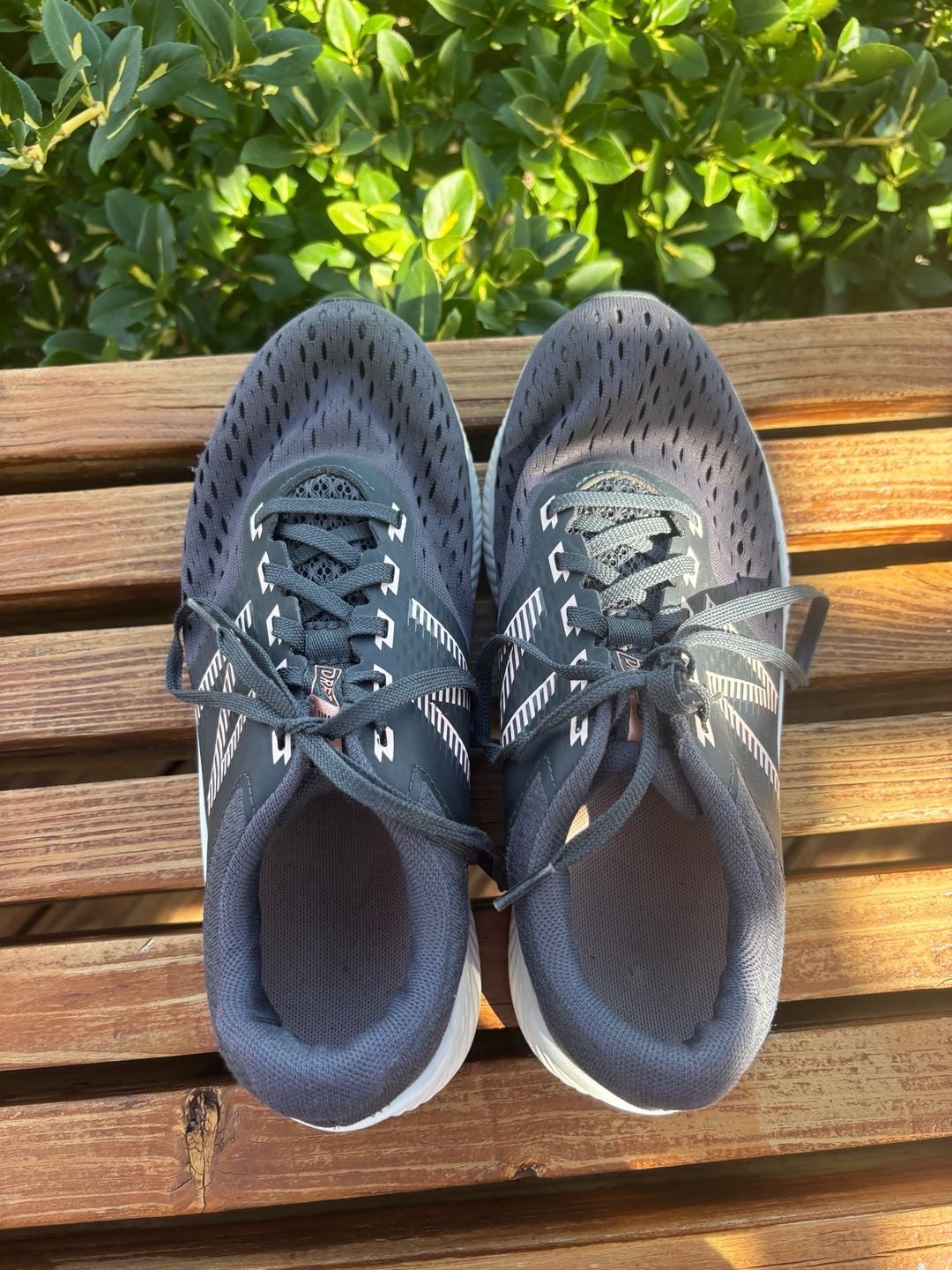 New Balance DRFT Running Shoes Size 7 Gray Pink 4