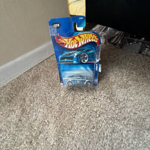 Hot Wheels Nissan Z Sheriff #220 Die-cast Car