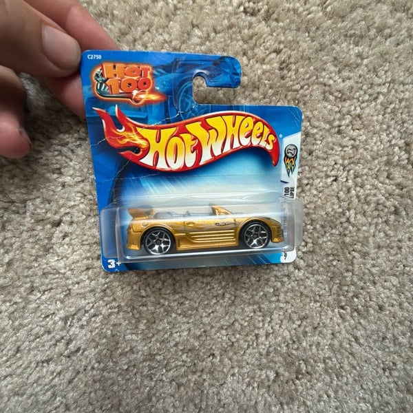 Hot Wheels Mitsubishi Eclipse 2004 First Editions 90/100 Gold