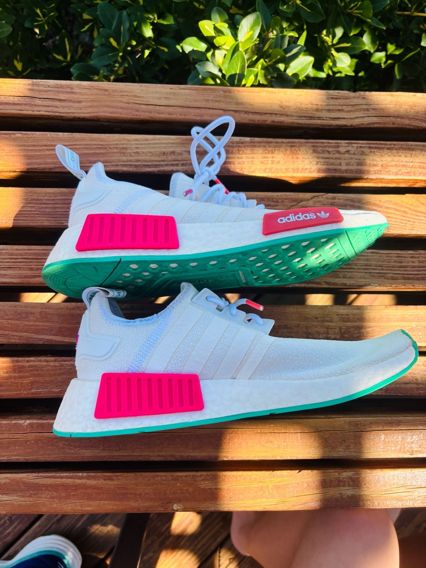 Adidas NMD_R1 Size 8 White Magenta Green GZ4964 Sneakers 3