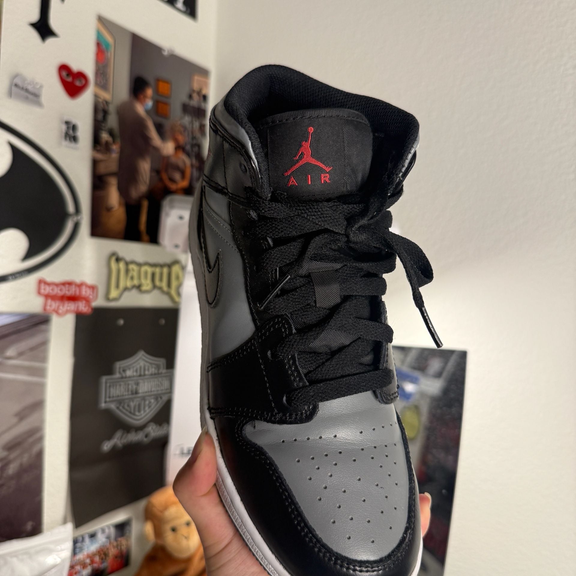 Air Jordan 1 Mid Size 7Y Black Gym Red Medium Grey 6
