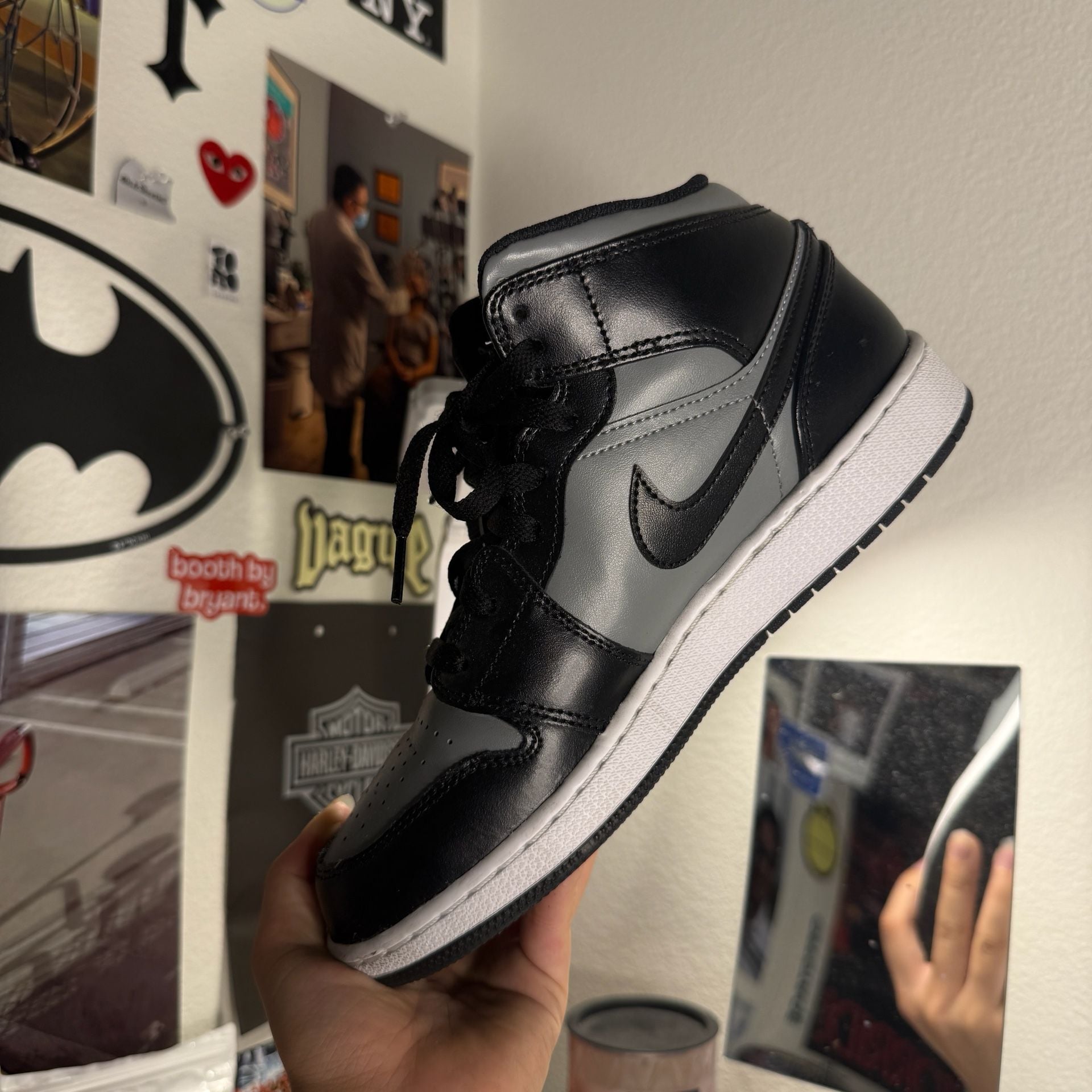 Air Jordan 1 Mid Size 7Y Black Gym Red Medium Grey 9