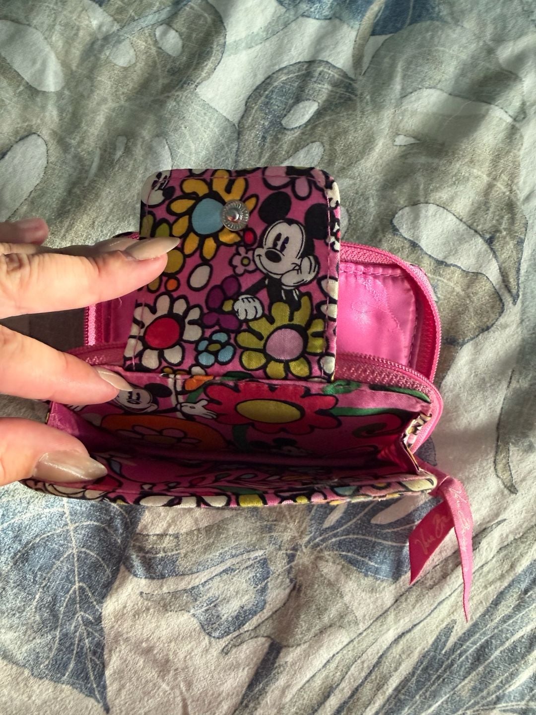 Vera Bradley Disney Just Mousing Around Wristlet Wallet Pink Mickey 3
