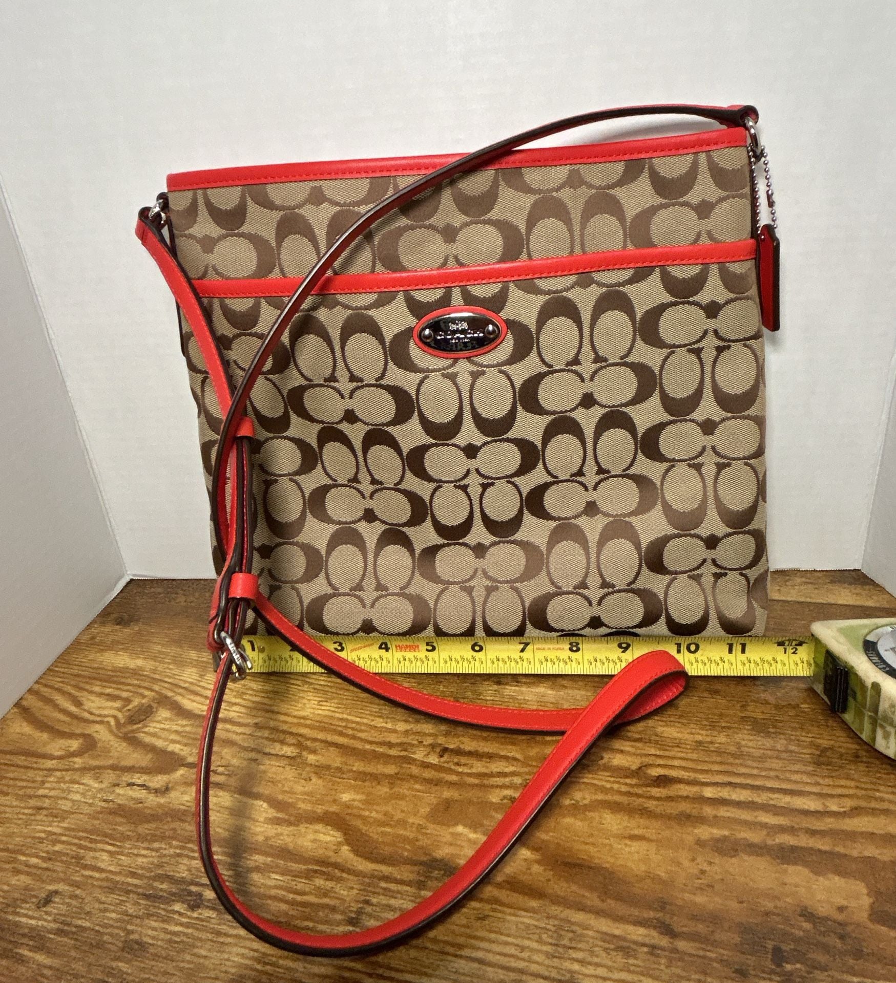 Coach Signature File Bag Crossbody Purse F36378 Khaki Red Leather Trim 2