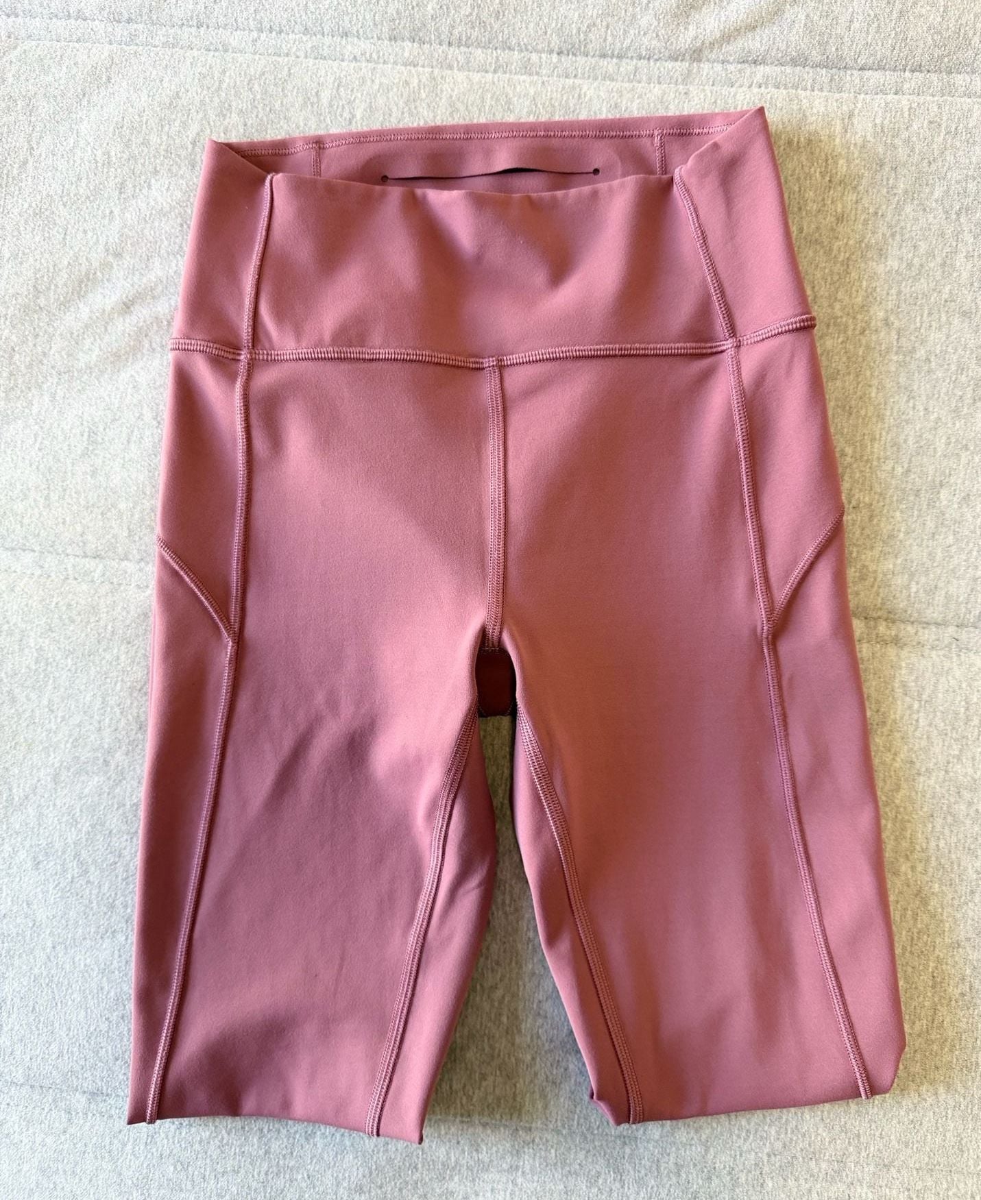 Lululemon In Movement Tight 25” Plumful Size 4 Everlux 4
