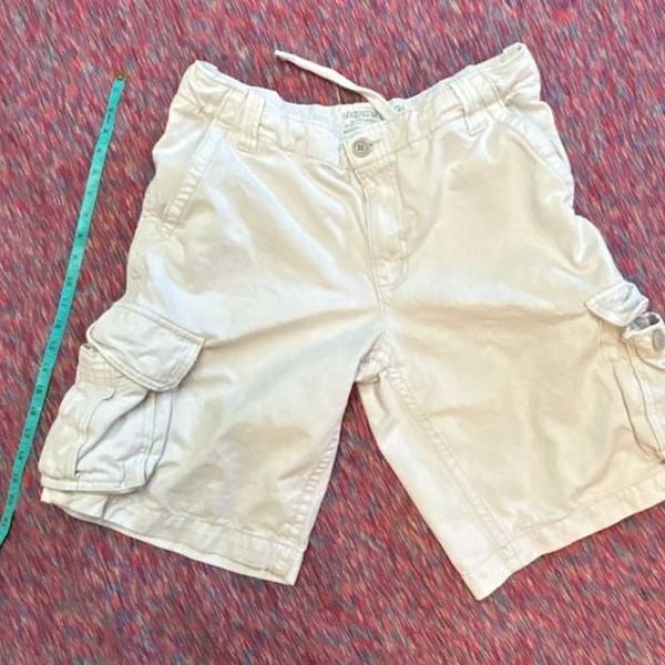 Aeropostale Authentic Cargo Shorts Size 34 White Cotton