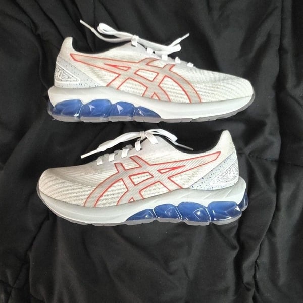 ASICS Gel-Quantum 180 VII Size 5 White Blue Running Shoes