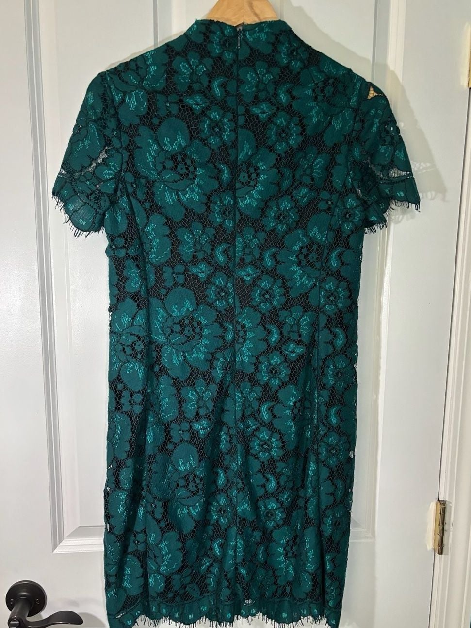 Betsey Johnson Emerald Lace Mock Neck Mini Shift Dress 2 4