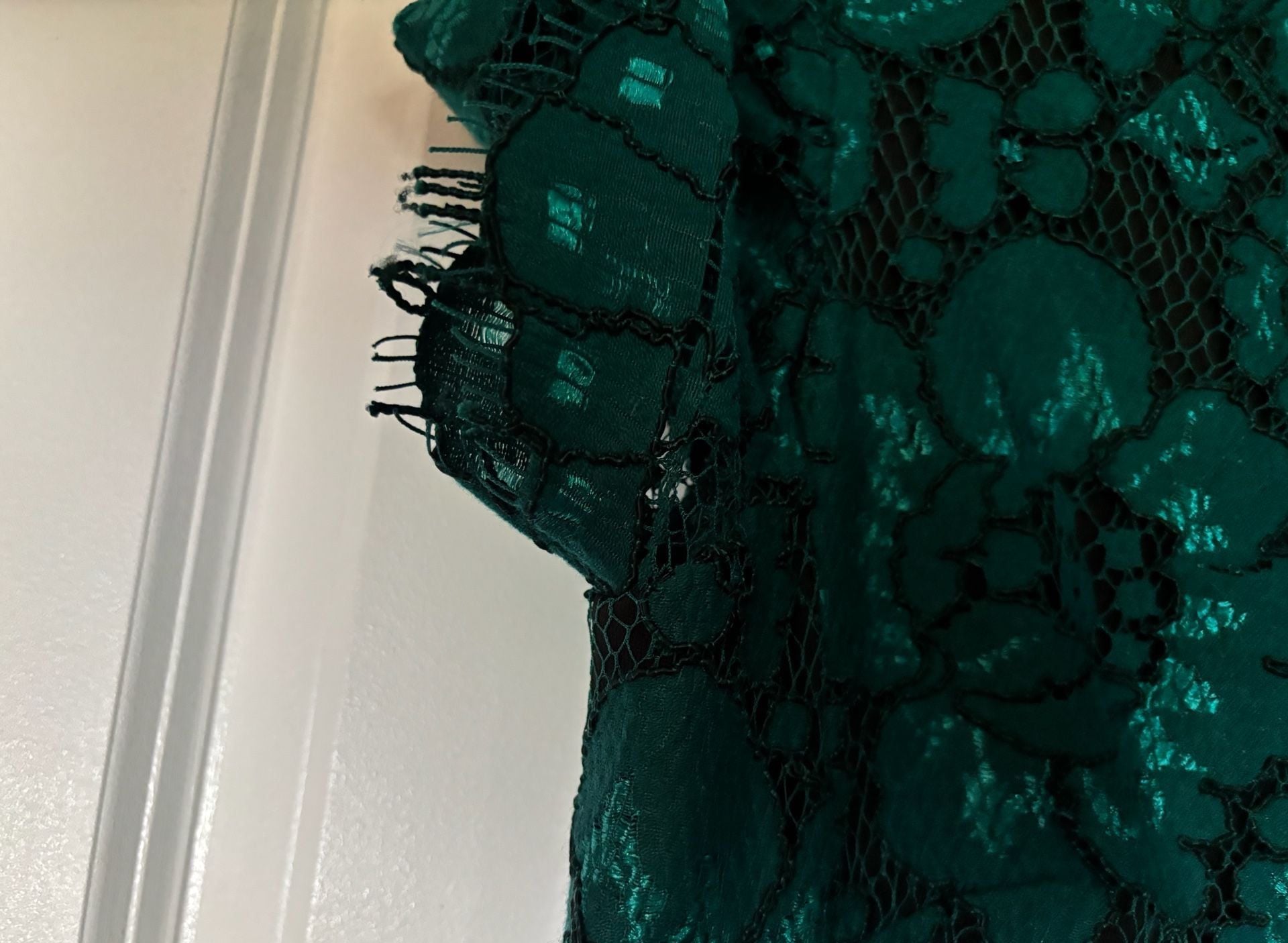 Betsey Johnson Emerald Lace Mock Neck Mini Shift Dress 2 7