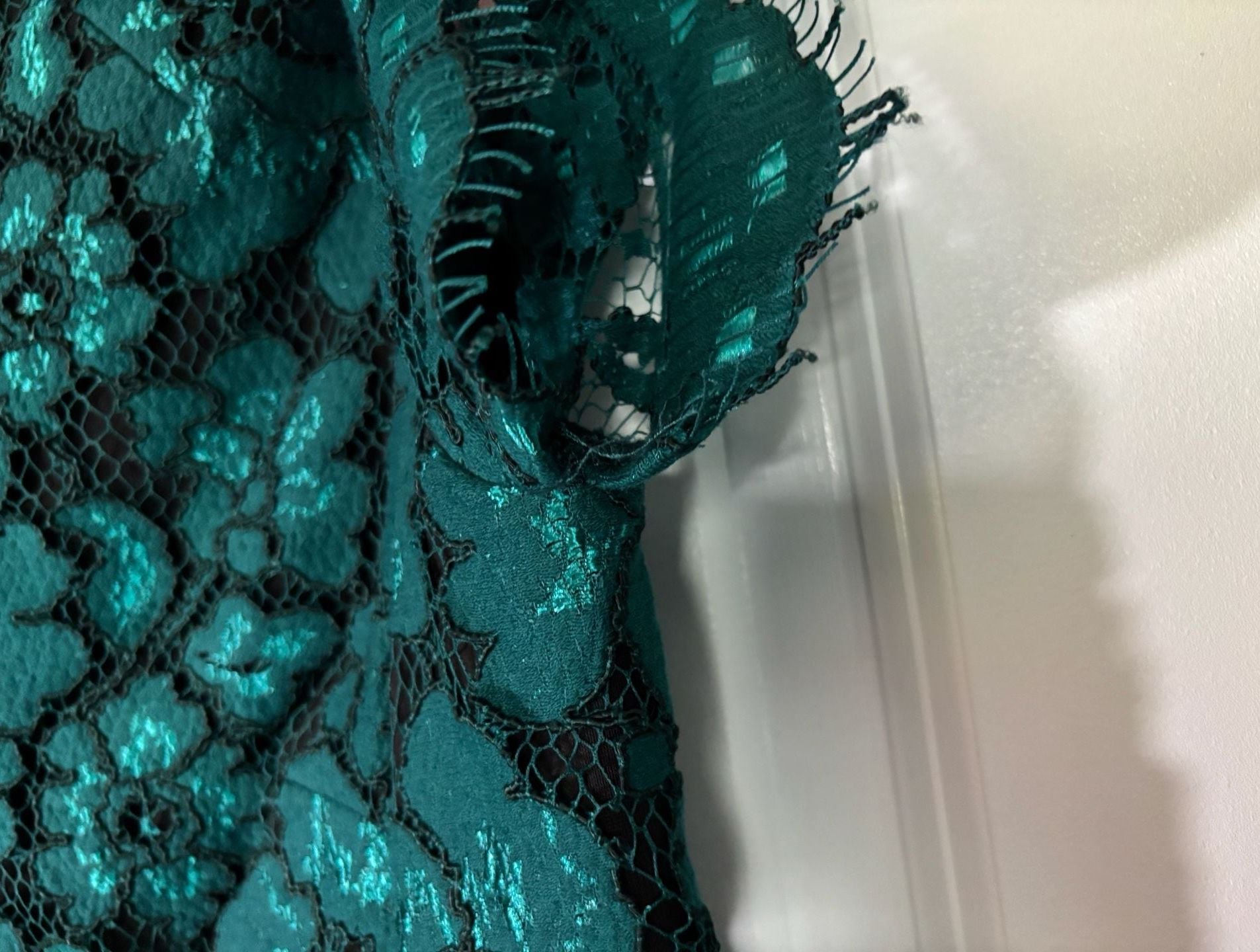 Betsey Johnson Emerald Lace Mock Neck Mini Shift Dress 2 9