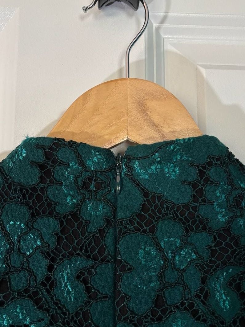 Betsey Johnson Emerald Lace Mock Neck Mini Shift Dress 2 10