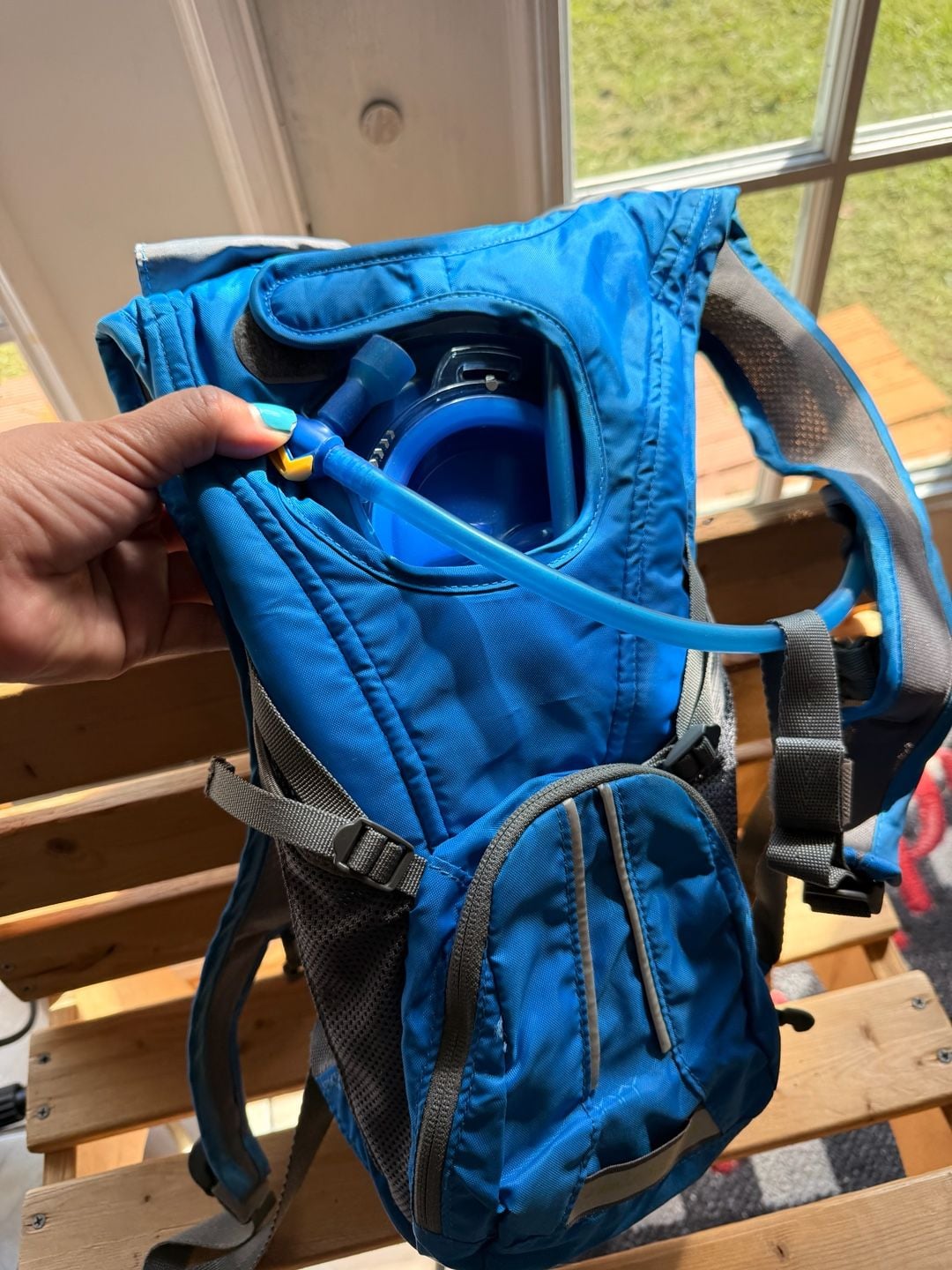 Camelbak Rogue 2L Hydration Pack Blue Backpack 4