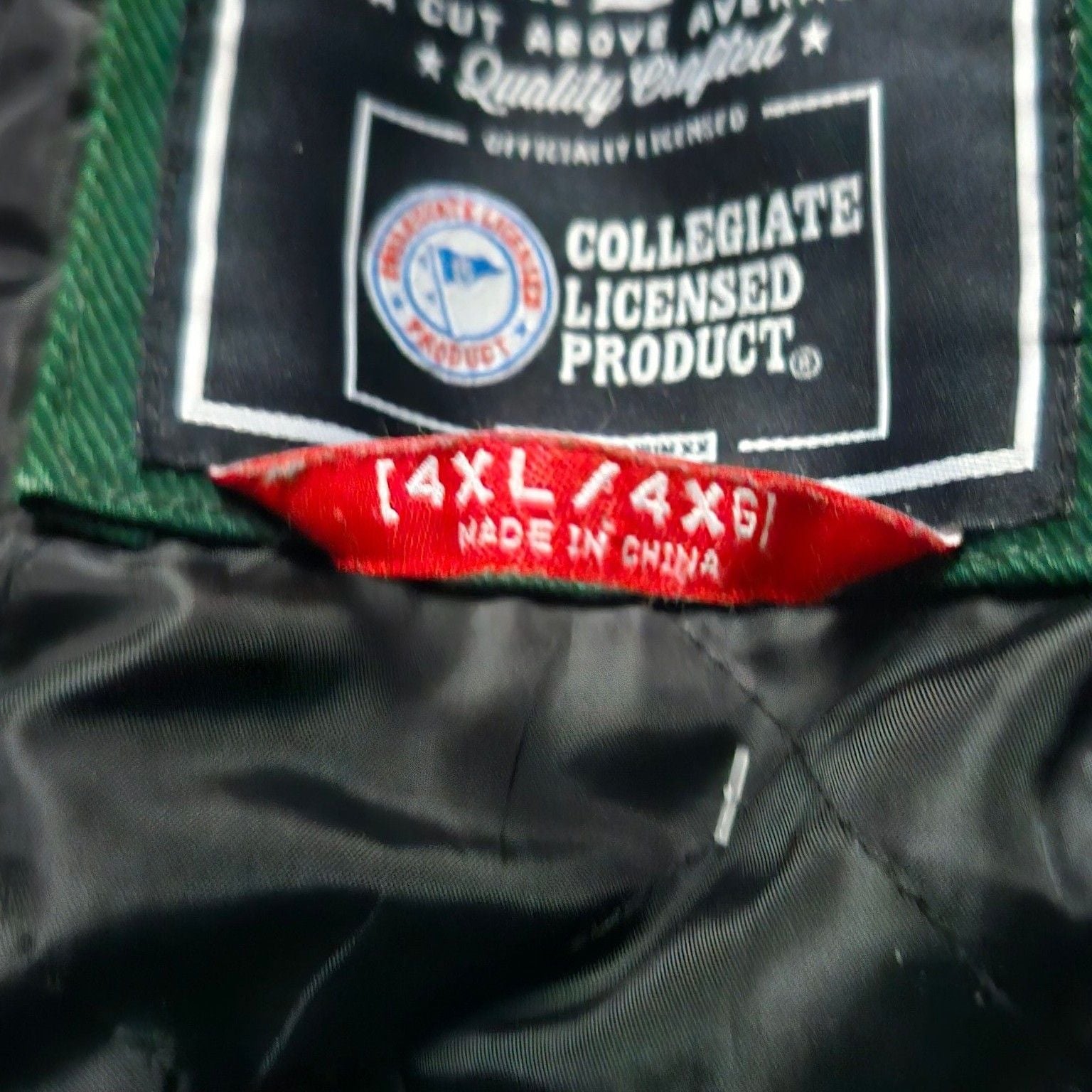 Franchise Club NDSU Bomber Jacket Size L Champions Green 7