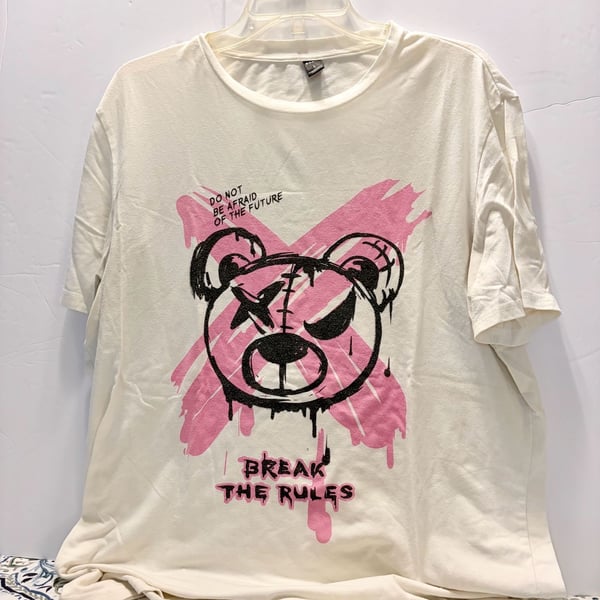 SHEIN Graphic T-Shirt Size L White Bear Break The Rules