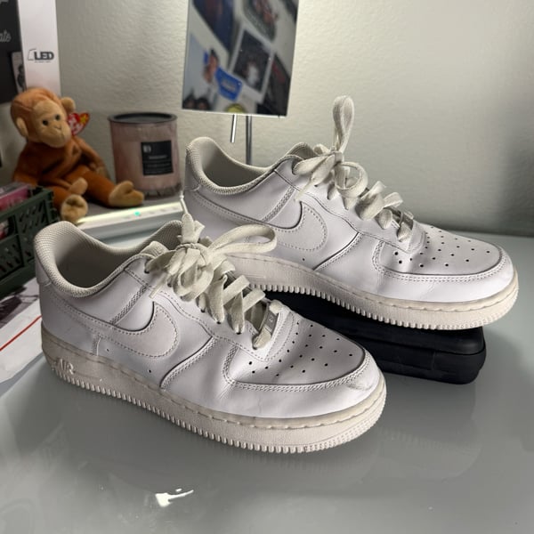 Nike Air Force 1 Low Triple White Sneakers