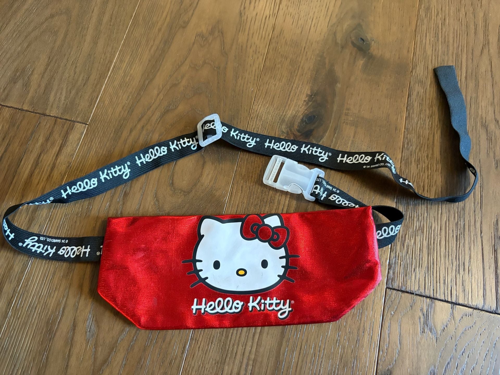 Sanrio Hello Kitty Fanny Pack Red Metallic Waist Bag 2