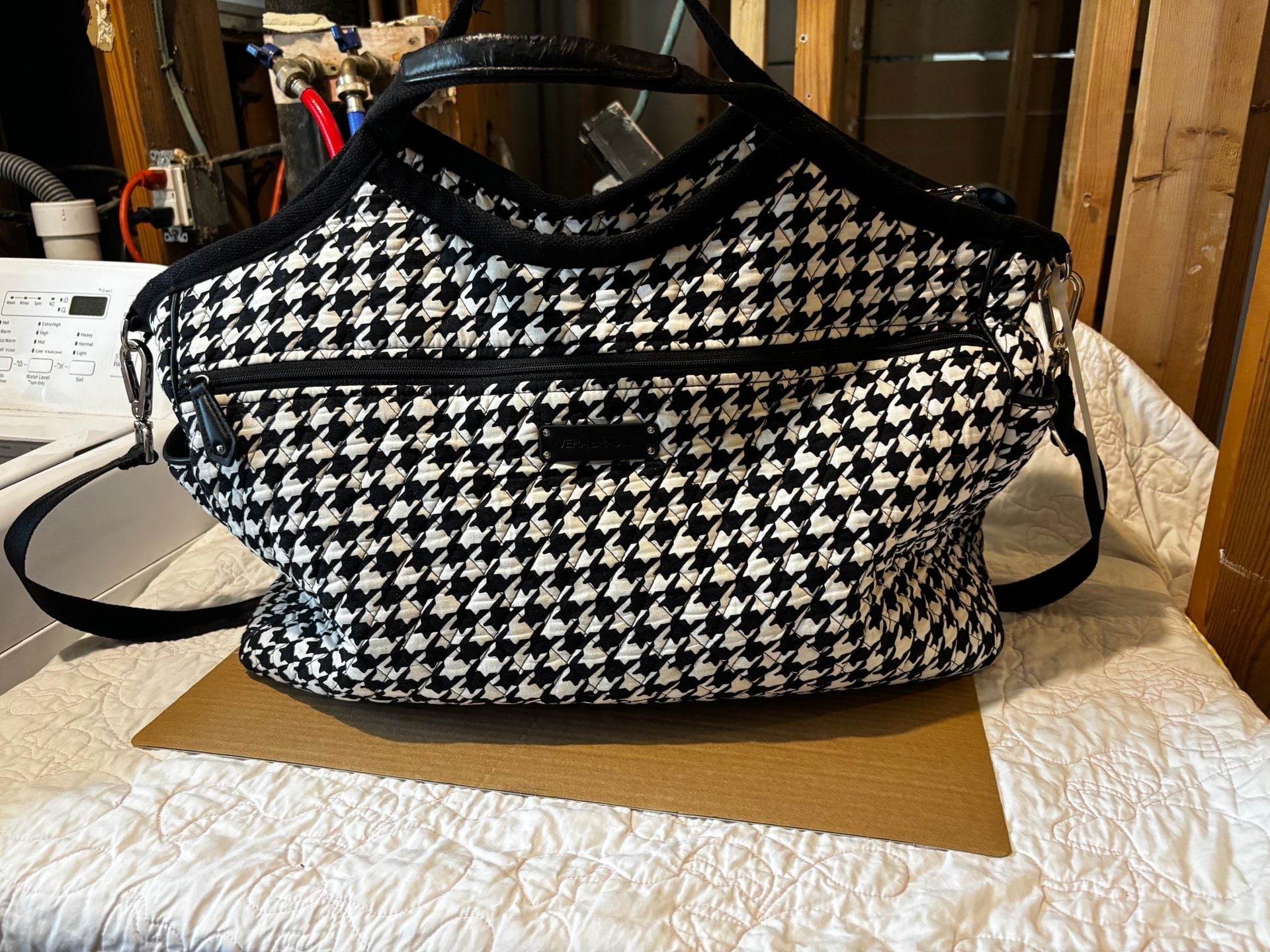 Vera Bradley Black White Houndstooth Quilted Travel Carry Shoulder Bag 5