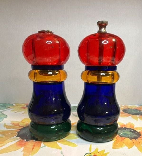 VTG Olde Thompson Sunset Fiesta Salt Shaker And Pepper Mill Set Multicolor 1