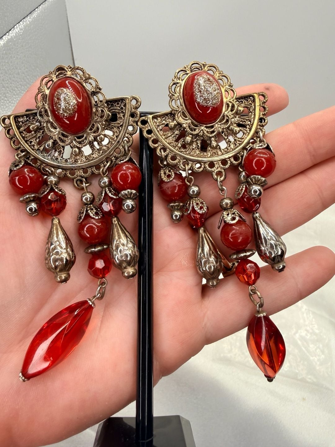 Vintage Filigree Red Bead Chandelier Clip-On Earrings 2