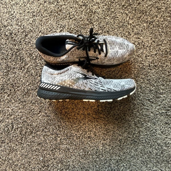 Men's Adrenaline GTS 21