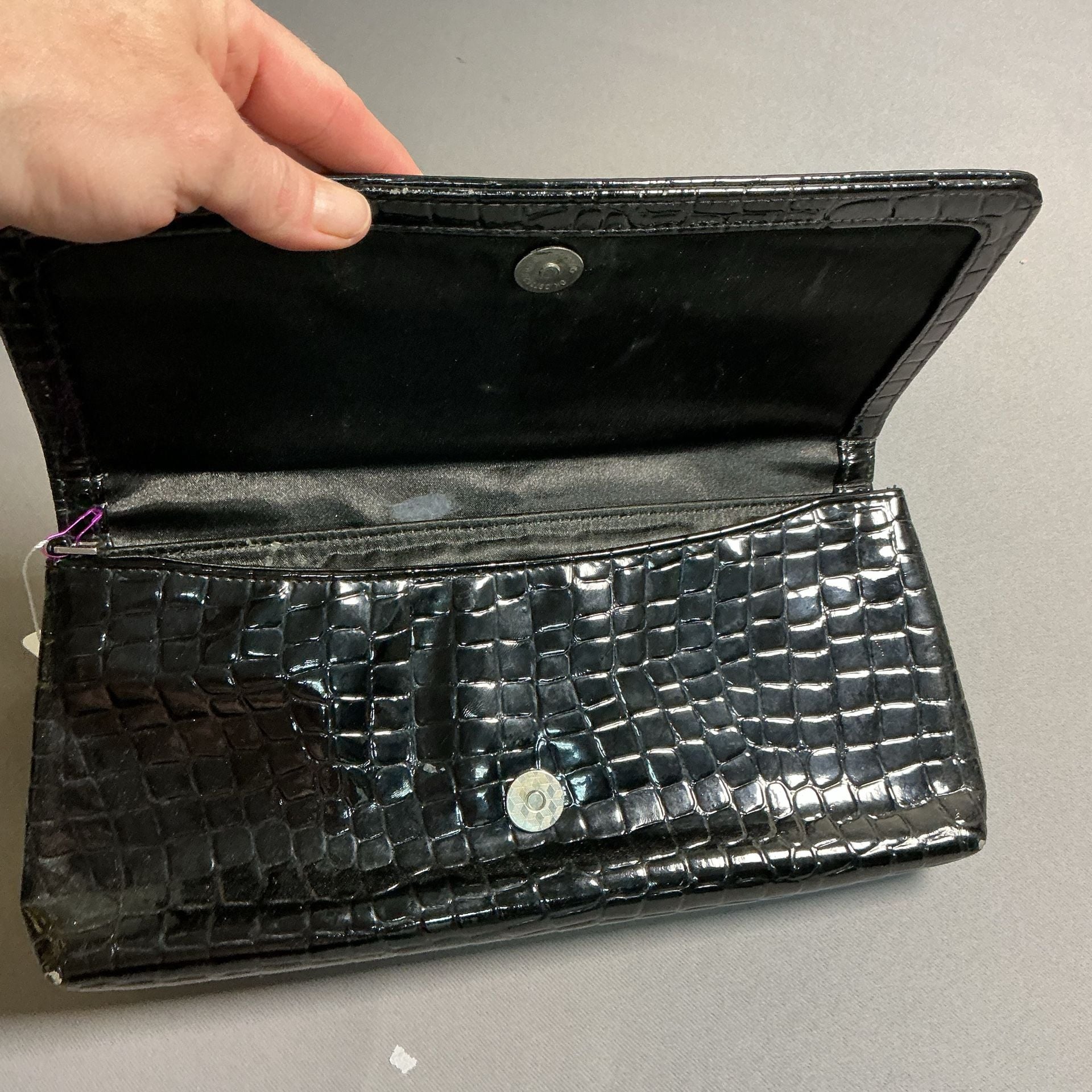 Kate Landry Black Faux Crocodile Embossed Clutch Purse Magnetic Closure 2