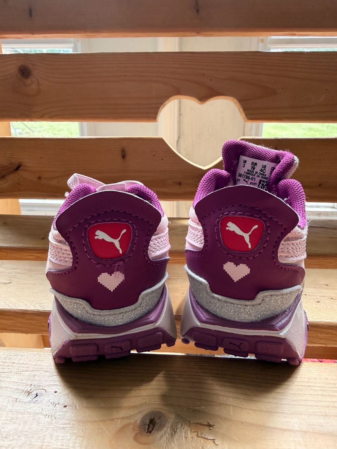 Puma R78 Voyage Infants Size 4C Pink Purple Sneakers 7