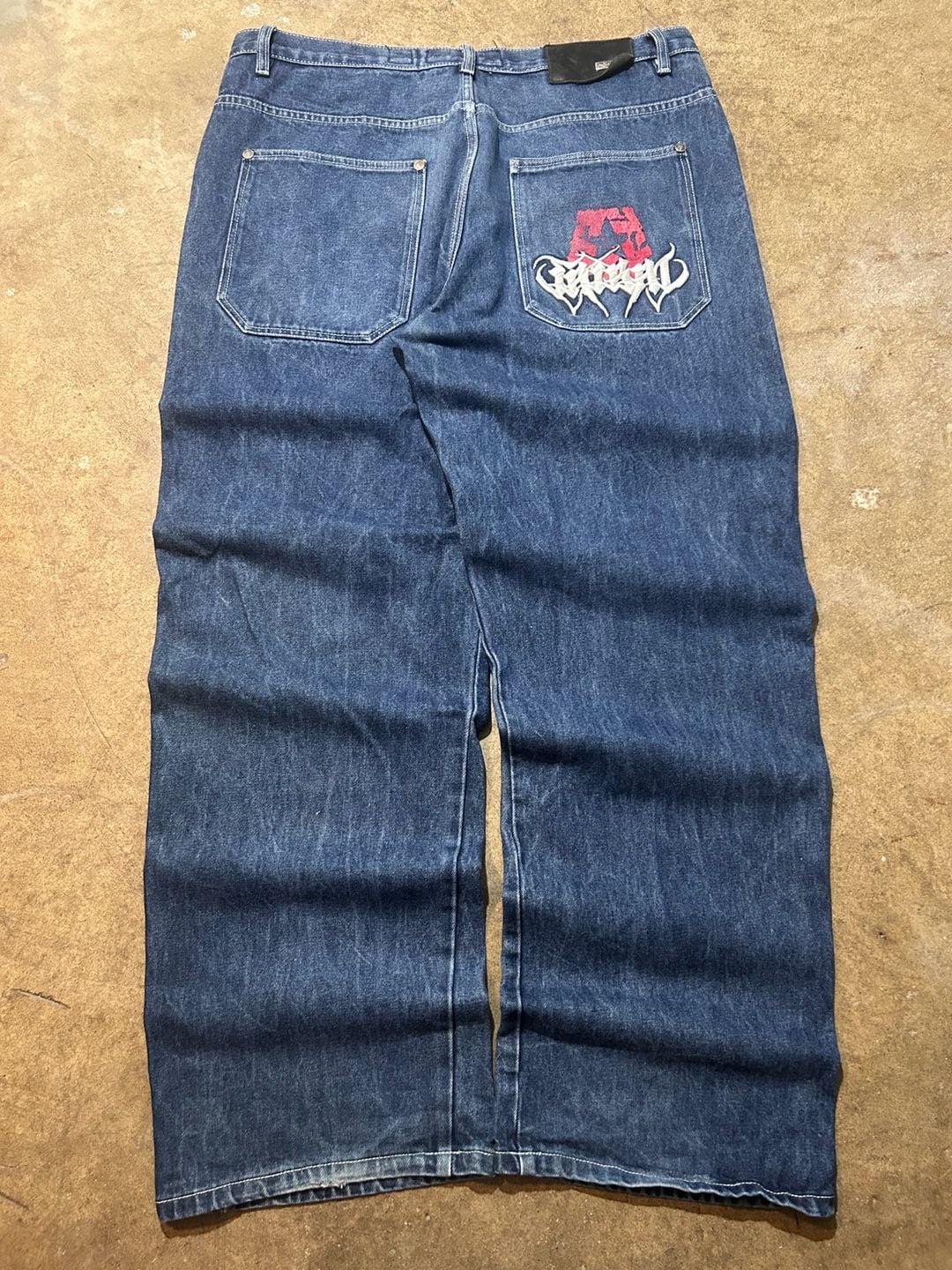 Vintage Tribal Graphic Logo Spellout Embroidered Jeans 3