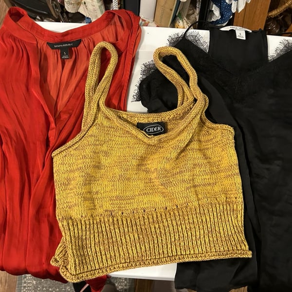 Lot of 3 Y2K Style Tanks Size Small