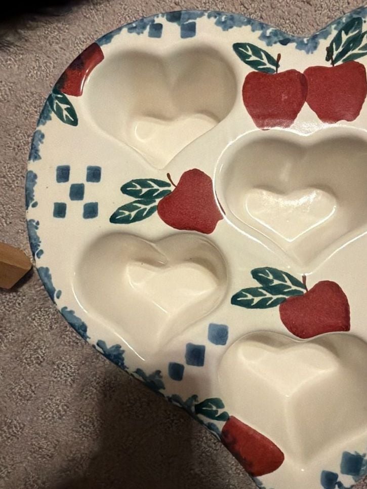 Chaparral Stoneware Heart Shaped Apple Muffin Cupcake Baking Dish 2