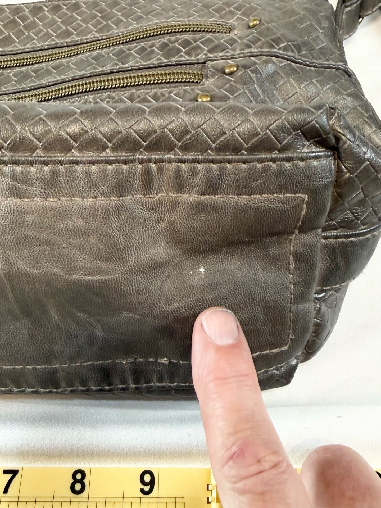 Stone Mountain USA Woven Crossbody Handbag Gray Y2K 2000s Quiet Luxury Indie Vanguard Hobo Bag 7