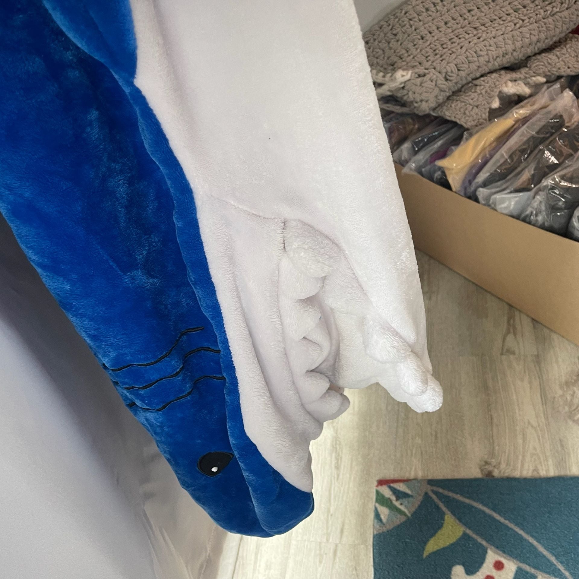 Shark Wearable Blanket Hoodie Size XL Blue Plush Sleeping Bag 3