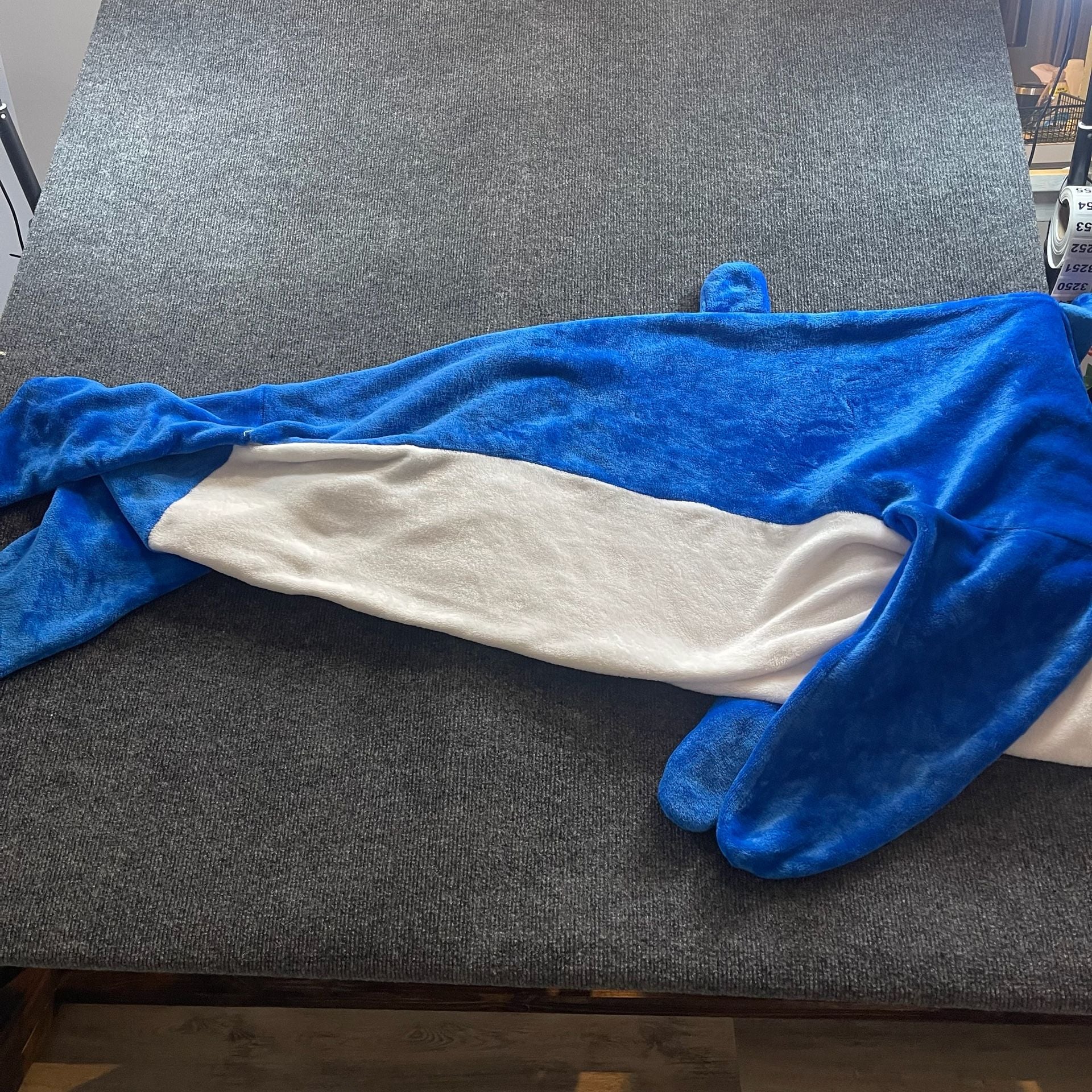 Shark Wearable Blanket Hoodie Size XL Blue Plush Sleeping Bag 7