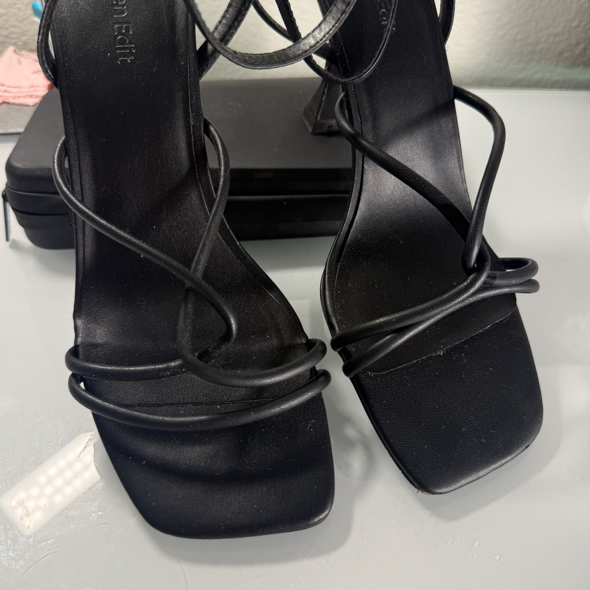 Open Edit Allira Strappy Sandal Size 8.5M Black Heels 6