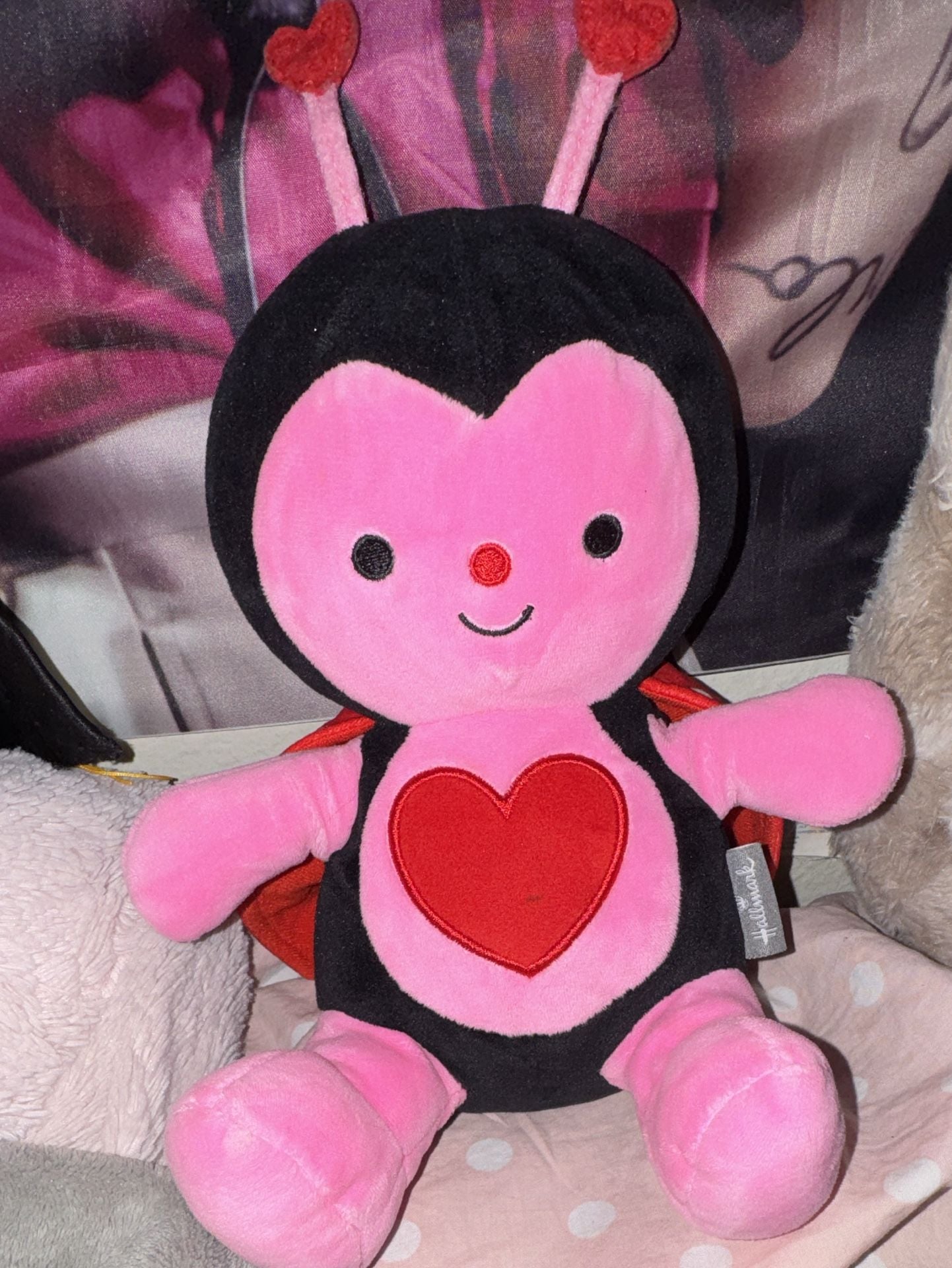 Hallmark Love Bug Singing Ladybug Plush Valentine Toy 1