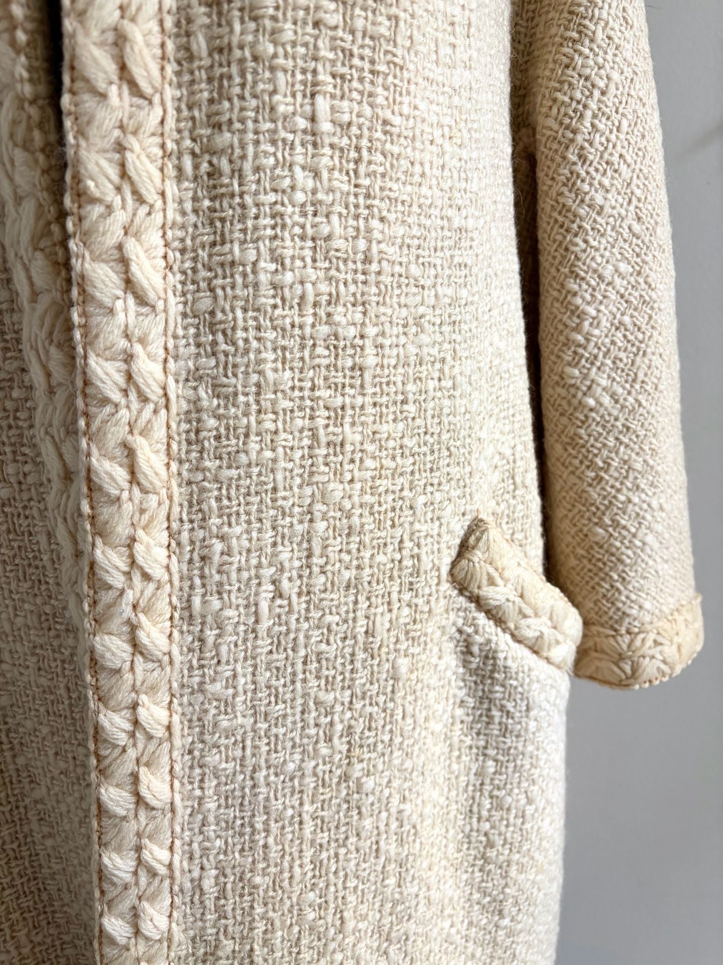 Vintage 1950s Cream Textured Wool Coat With Braided Trim 4