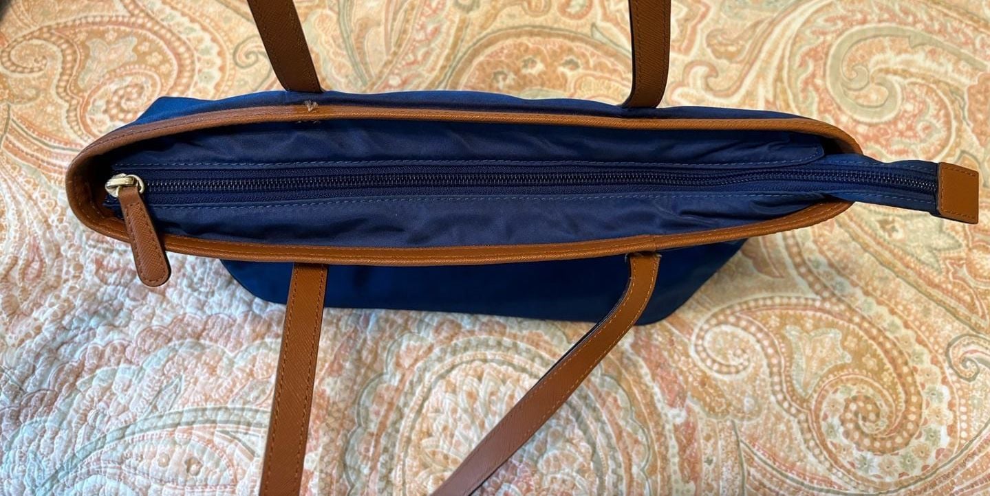 GUC Michael Kors Kempton Navy Blue Nylon Tote Bag with Brown Trim 12