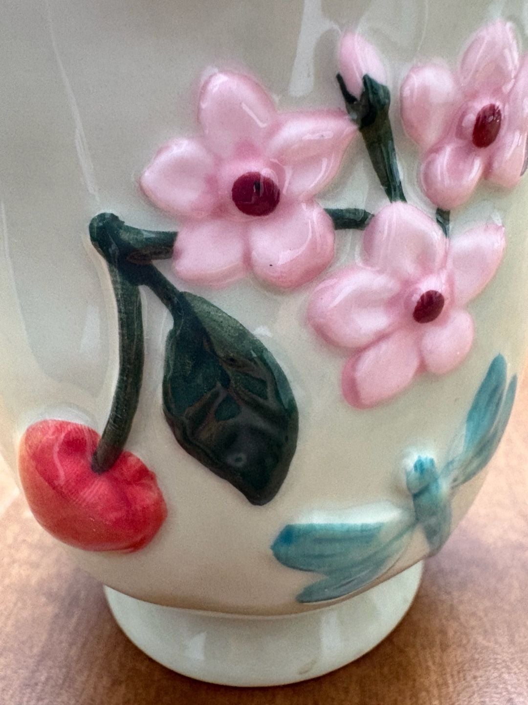 Anthropologie Faye Frazee Mug Mint Green Cherry Dragonfly Fruit 4