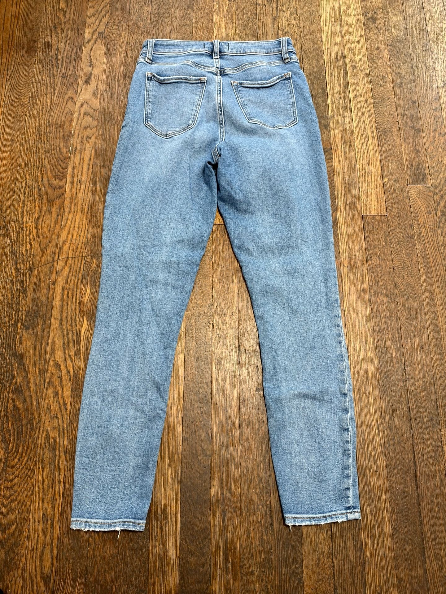Abercrombie & Fitch The Super Skinny Ankle High Rise Curve Love Size 29L Ripped 8