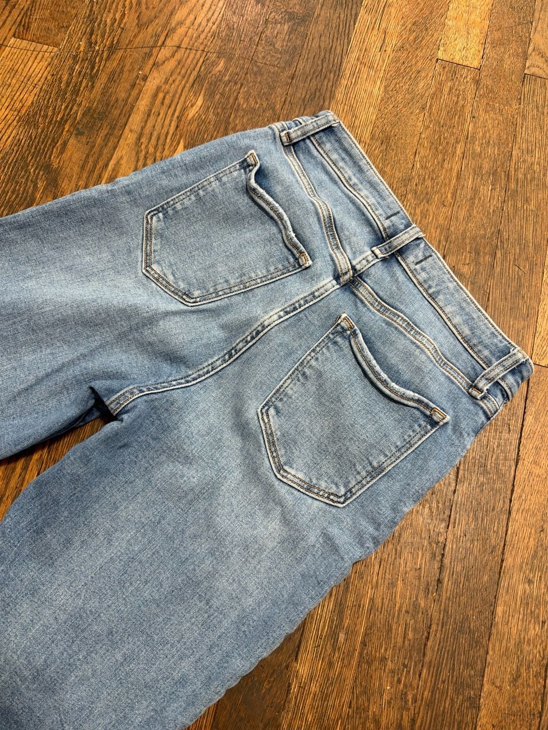 Abercrombie & Fitch The Super Skinny Ankle High Rise Curve Love Size 29L Ripped 9