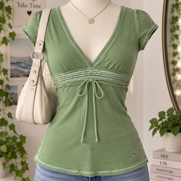 Abercrombie & Fitch Top Size S Green V-Neck Lace Y2K